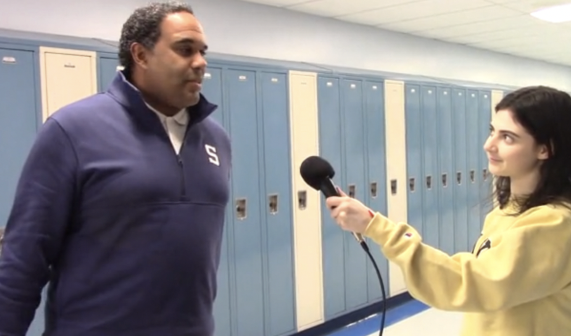 Mia Bomback ’25 speaks with Principal Stafford Thomas Jr. and other administrators in order to uncover what happened to Staples’ Sushi Monday, loved by students and teachers.