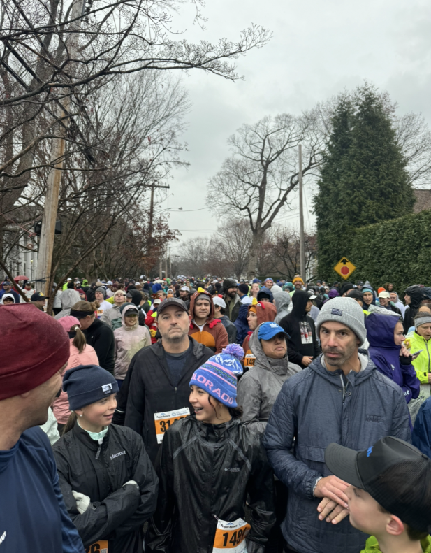 Over a thousand runners gather for the 47th Annual Turkey Trot 
