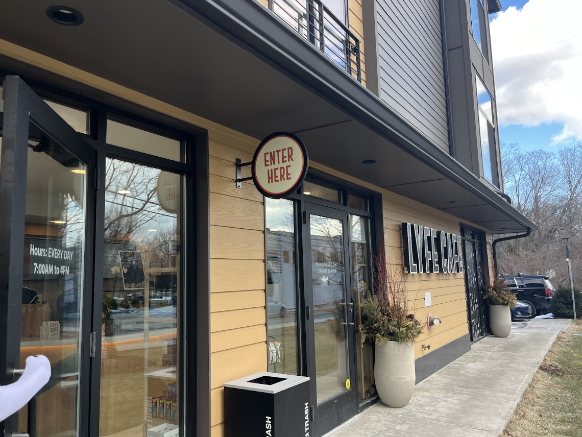 New Lyfe Cafe in Westport serves a diverse menu of coffee, bowls, pastries and bagels. With so many options and a discount for Staples students, it is a perfect place to pick up breakfast or lunch. 